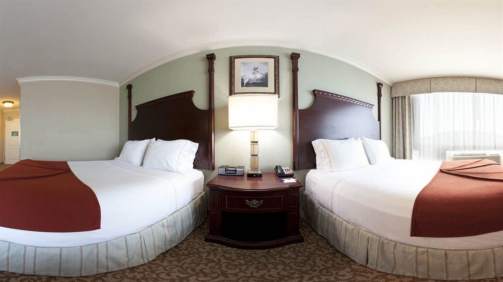Holiday Inn Express Hotel & Suites Dallas Ne - Allen By Ihg מראה חיצוני תמונה