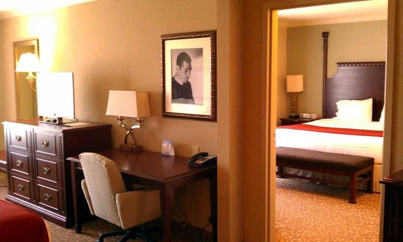 Holiday Inn Express Hotel & Suites Dallas Ne - Allen By Ihg מראה חיצוני תמונה